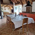 Le Puy D'aubrac Prázdninový dům