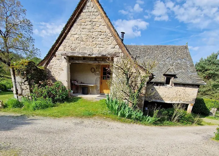 Le Puy D'aubrac Сasa de vacaciones Campouriez