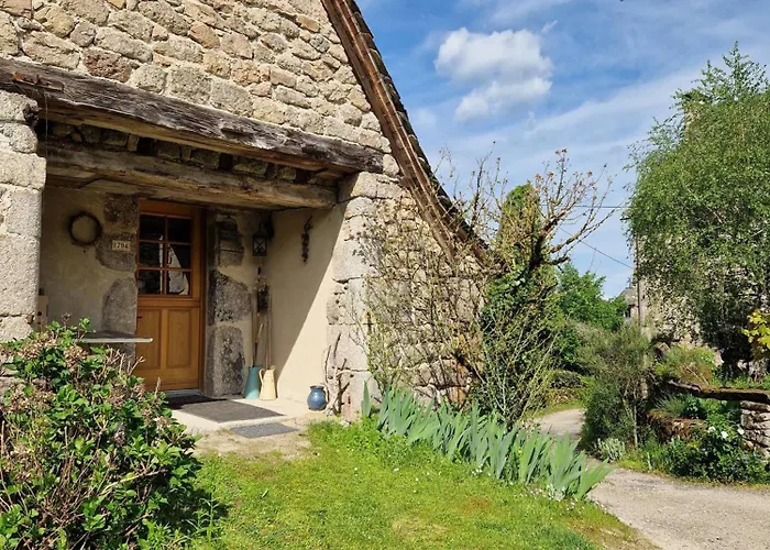 Le Puy D'aubrac Campouriez